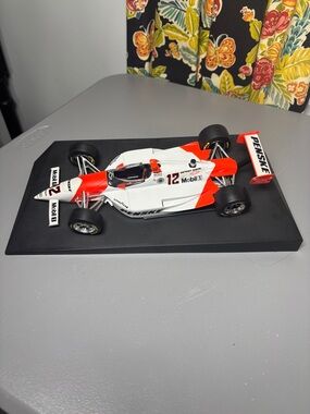 MINICHAMPS Indy Car Collection Team Penske Chevrolet Paul Tracy Speedway 1:18